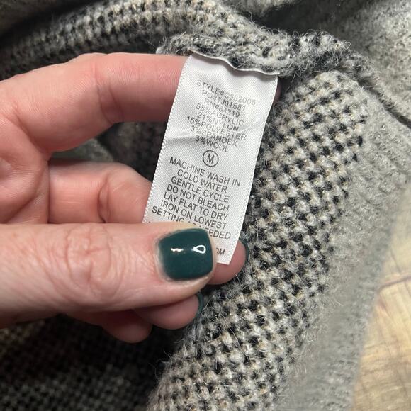 Cyrus | Women's Black Gray White Plaid Wool Blend Pockets Grandpa Cardigan Sz M - Picture 4 of 5